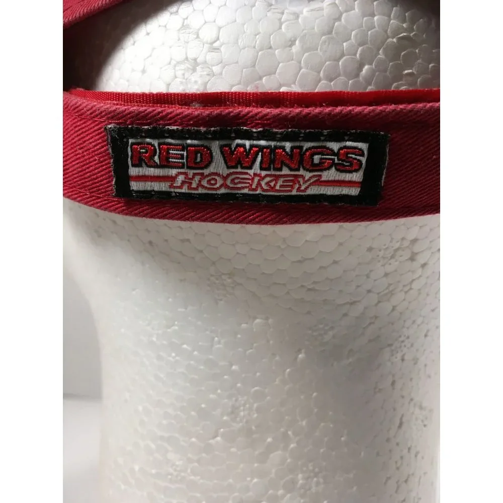 Zephyr Detroit Red Wings NHL Hockey Casual Athleisure Outdoor Adjustable Hat